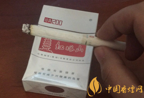 越南高端香烟555烟嘴【越南烟555多少钱一包】